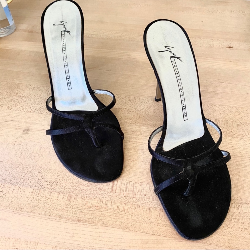 Gorgeous Giuseppe Zanotti Satin Sandals